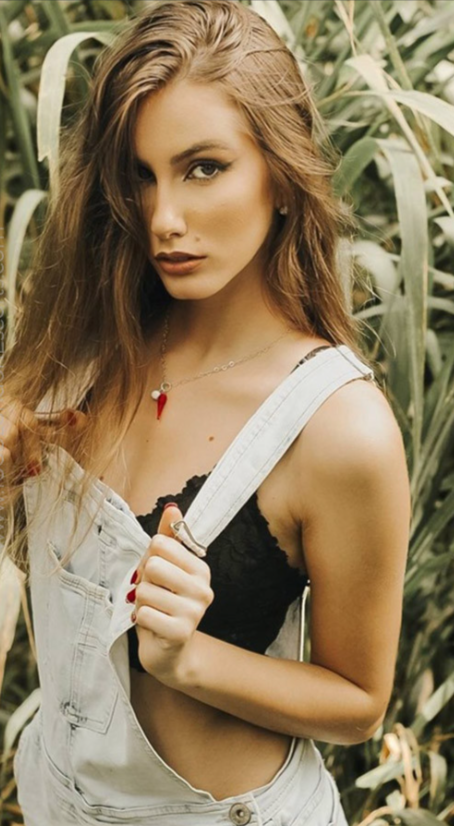 Sınırsız Otele Gelen Fetiş Straponlu Maltepe Escort Sahibe İpek